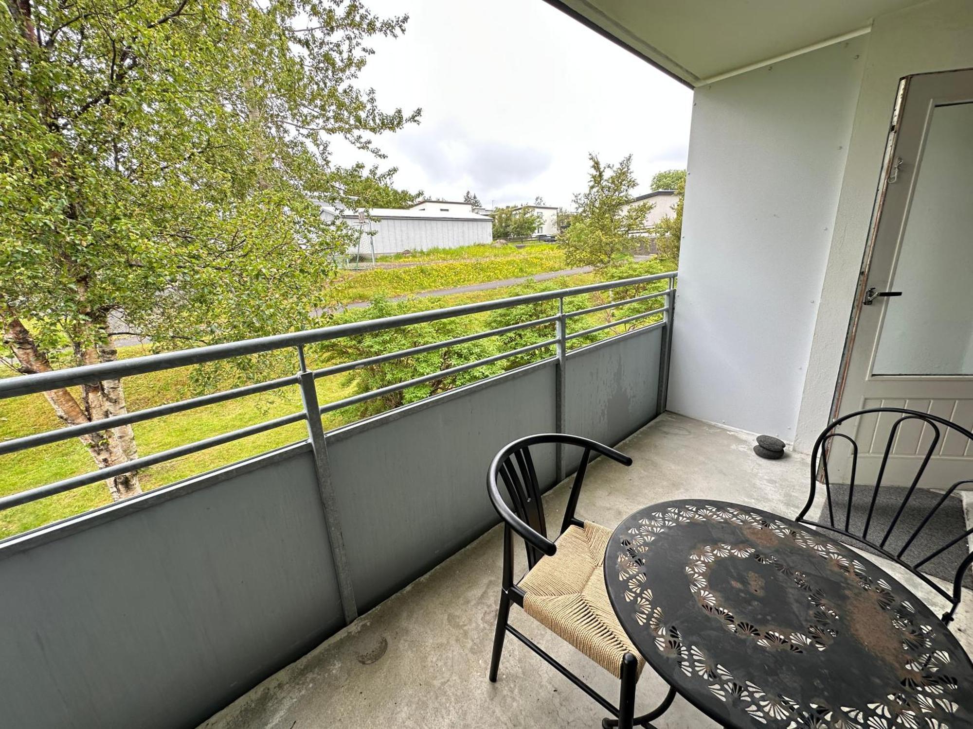 Cosy And Family Friendly In Kopavogur - Birta Apartment