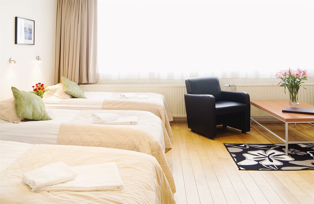 Hotel Hraun 3*